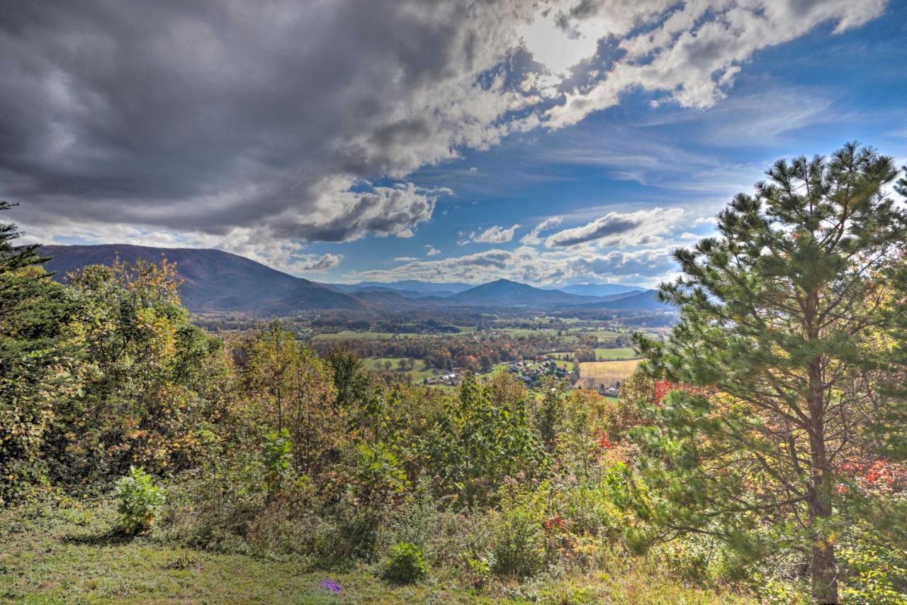 Smoky Mountain Retreat With Hot Tub, Arcade Games Villa Pigeon Forge Exteriör bild