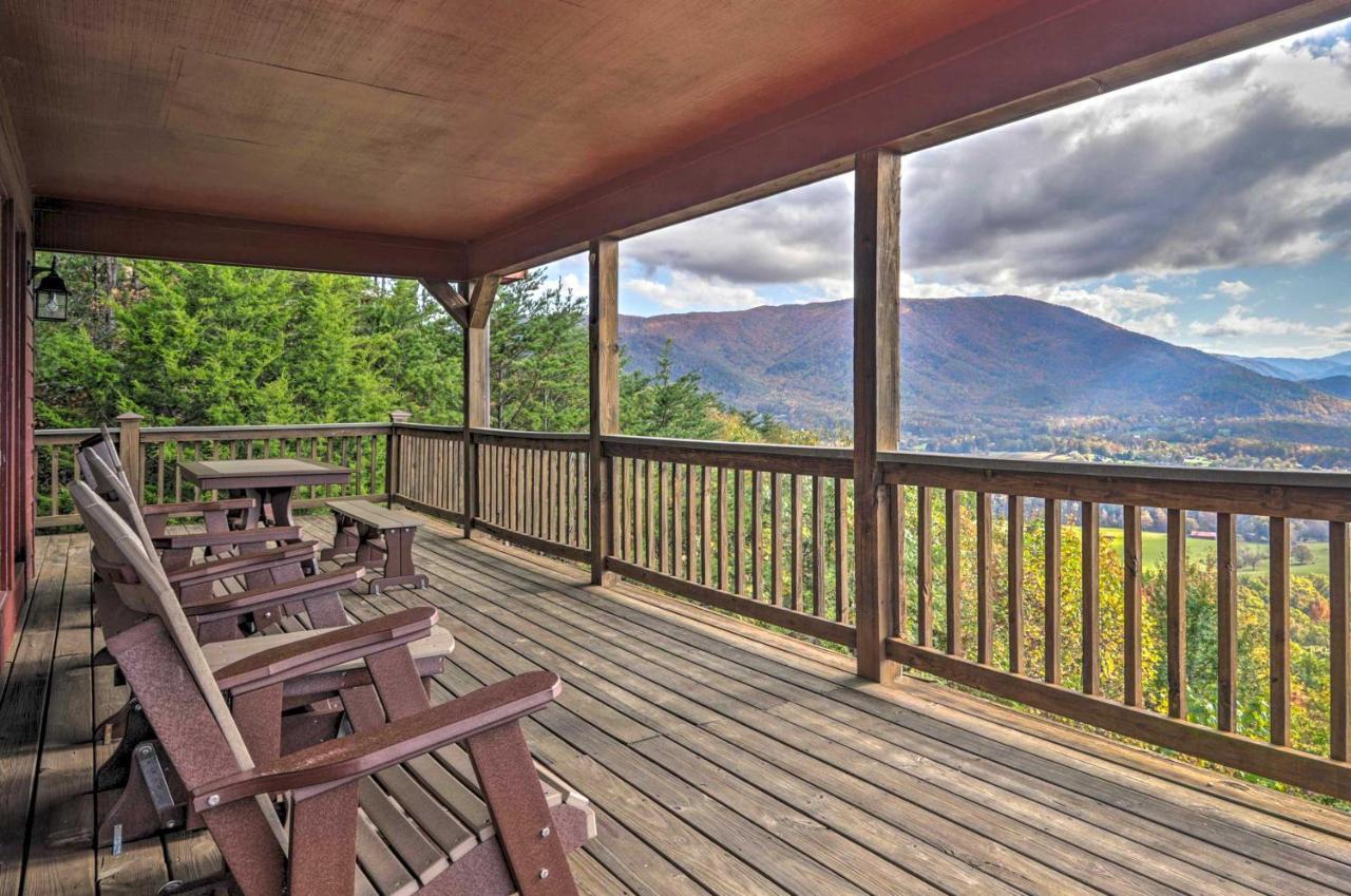 Smoky Mountain Retreat With Hot Tub, Arcade Games Villa Pigeon Forge Exteriör bild