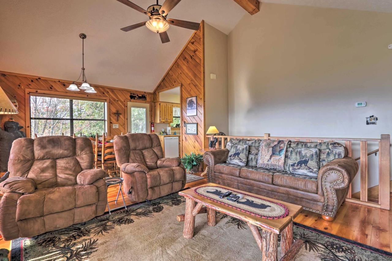 Smoky Mountain Retreat With Hot Tub, Arcade Games Villa Pigeon Forge Exteriör bild