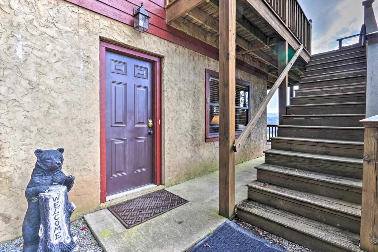 Smoky Mountain Retreat With Hot Tub, Arcade Games Villa Pigeon Forge Exteriör bild
